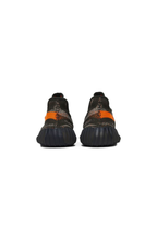 YEEZY 350 V2 CARBON BELUGA