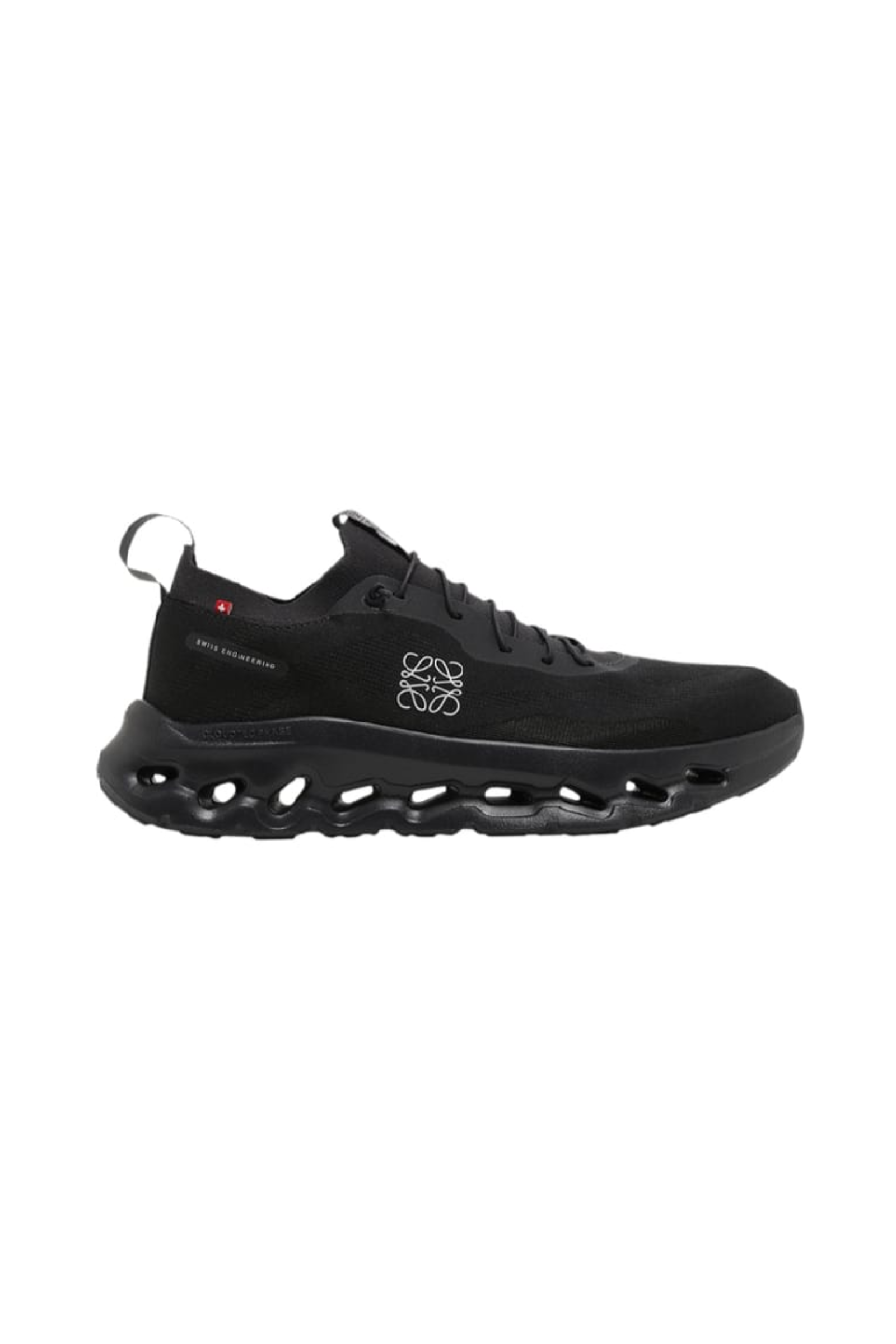 CLOUDTILT LOEWE ALL BLACK